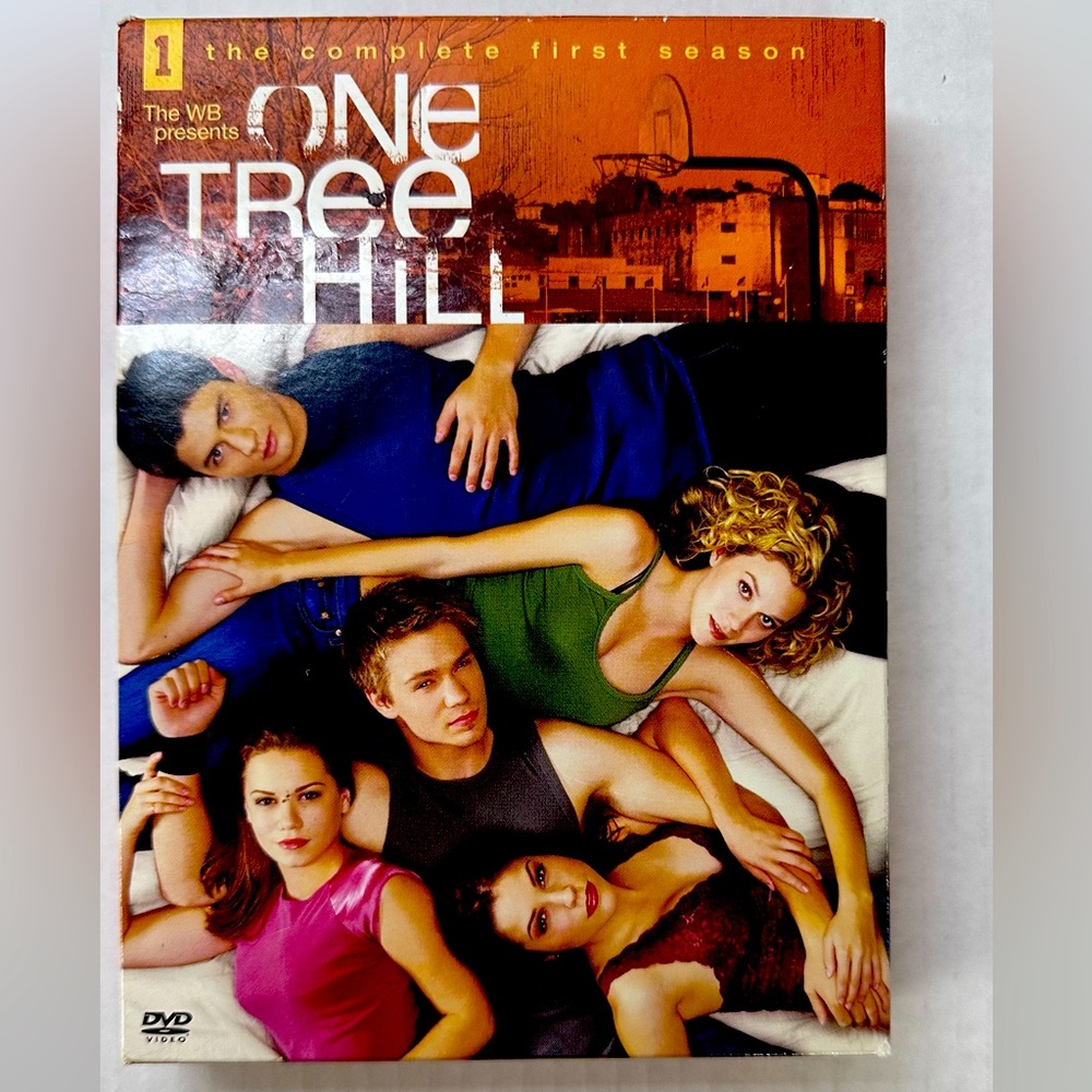 DVD | One Tree Hill Complete First Season